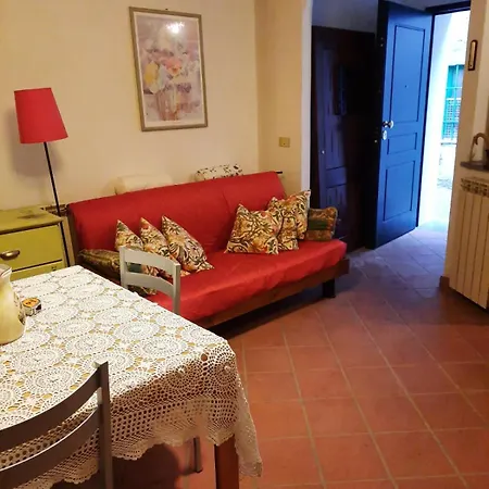 Ujuan Ai Monti Ferienhaus