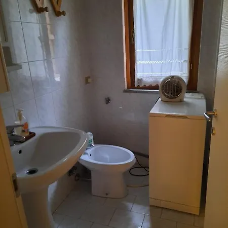 Ujuan Ai Monti Bardineto